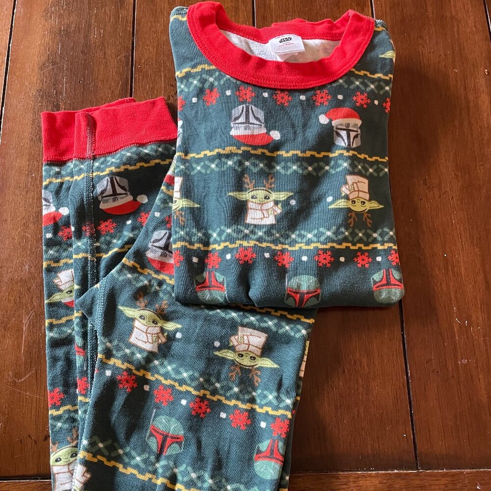 Hanna Andersson Organic Cotton Star Wars Pajama set - Size 10